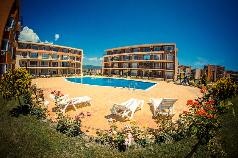 HOLIDAY FORT GOLF CLUB