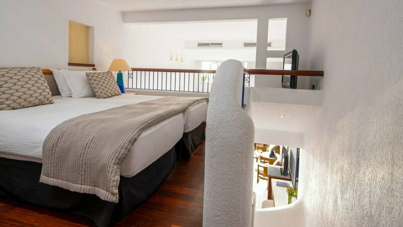 CORAL BEACH HOTEL & RESORT