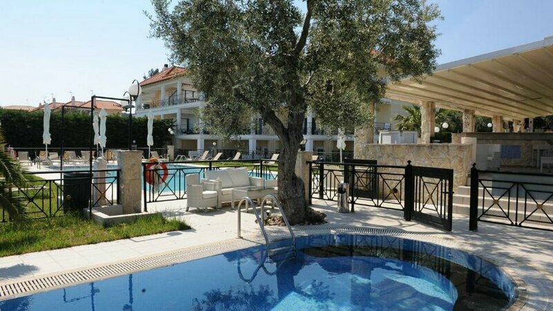 GOLDEN RESIDENCE FAMILY RESORT