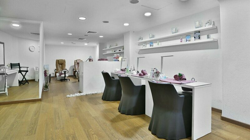 CORAL BEACH HOTEL & RESORT