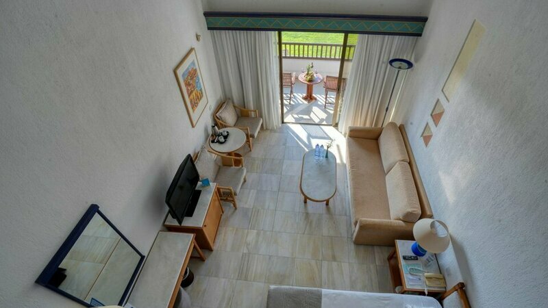 CORAL BEACH HOTEL & RESORT