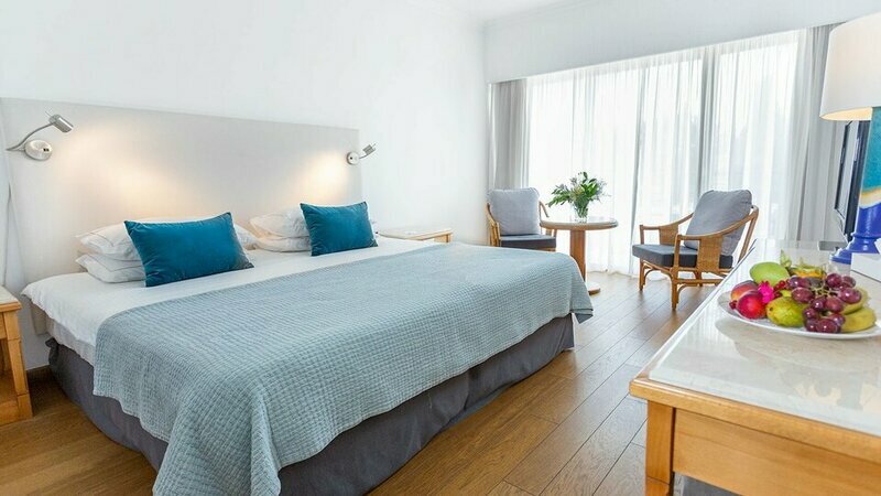 CORAL BEACH HOTEL & RESORT